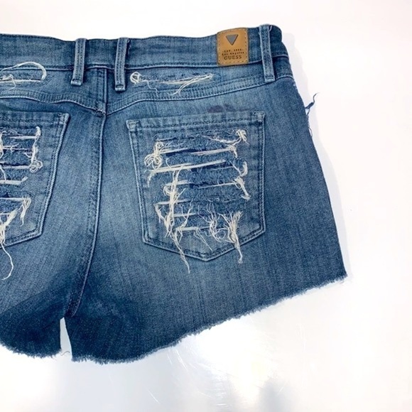 GUESS Blue Ripped Destroyed Denim short size 26 - Picture 7 of 12